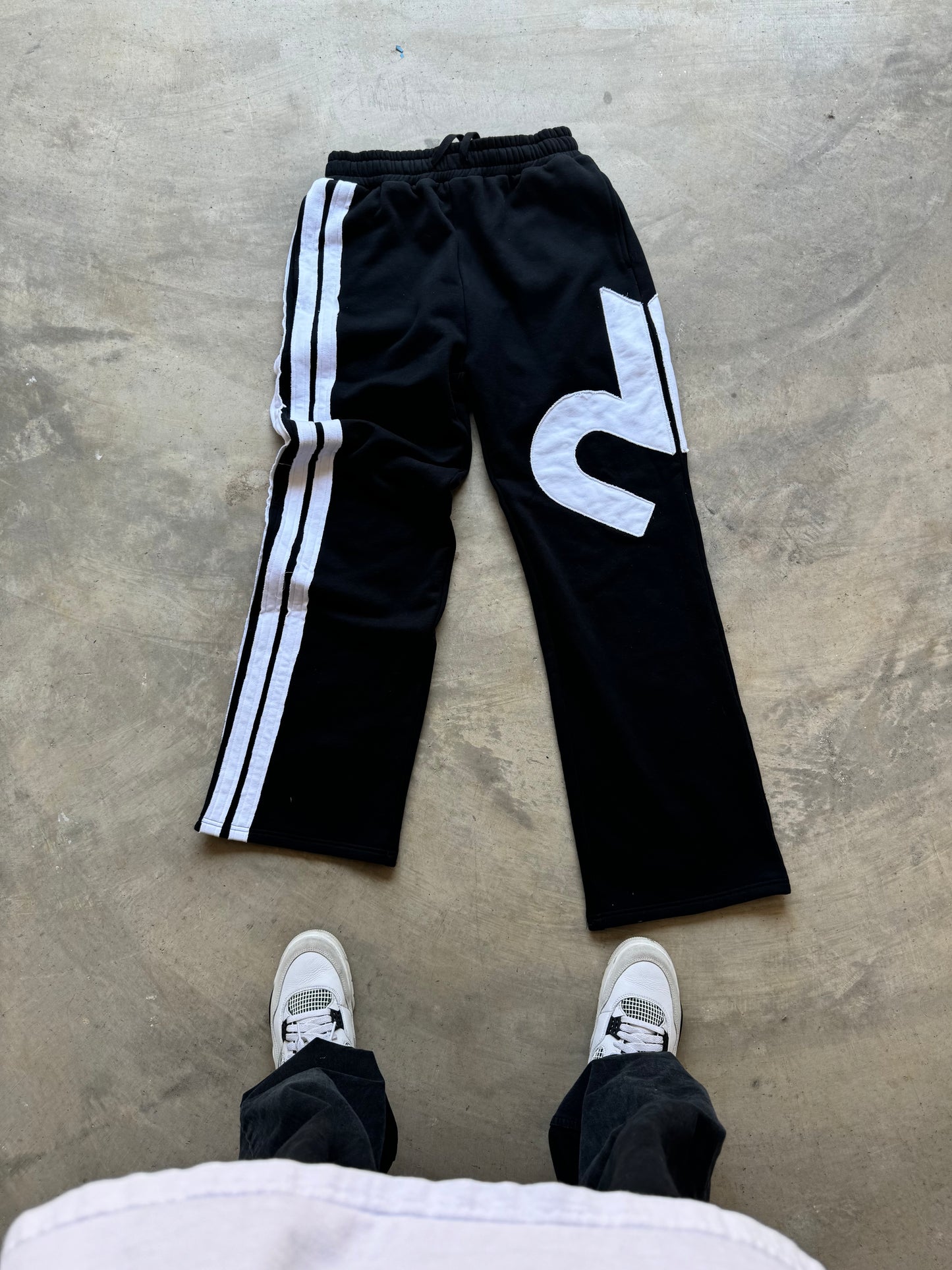 Side Logo Baggy Sweats